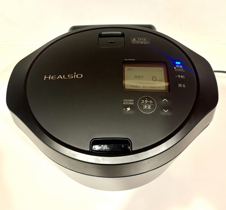 帰宅時のホットクックのパネル。保温中0時間の表示